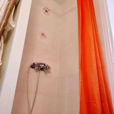 Cosy Proche Paris La Defense Apartment *