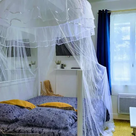 Cosy Proche Paris La Defense Apartment Conflans-Sainte-Honorine